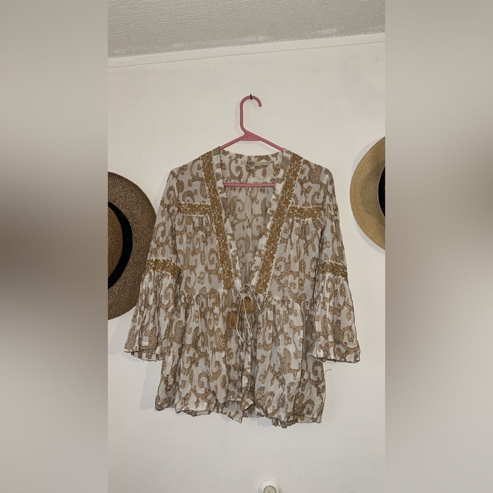 Bohemian Beige and White Kimono